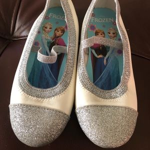 Disney Frozen girl's flats